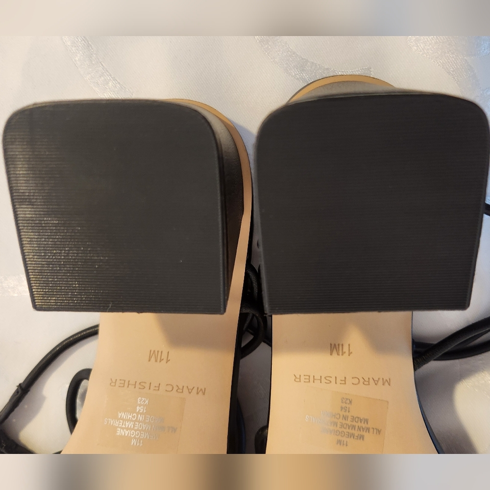 Marc Fisher Meggiane Comfort Black Strappy Square Toe Block Heel Sandal Size 11 - Picture 5 of 6